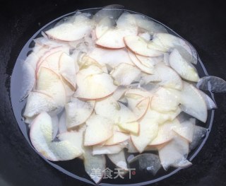 下颜值苹果玫瑰花早饭做法的做法步调：4