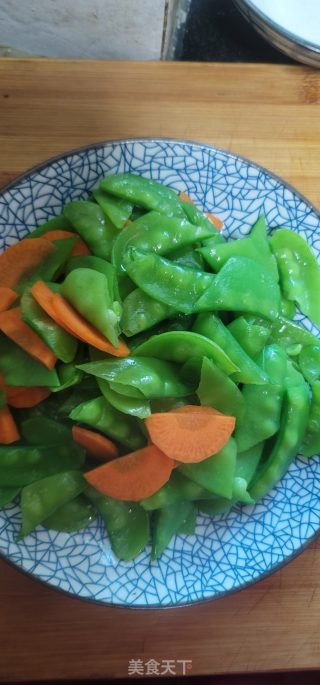 鸡胸肉炒荷兰豆的做法步调：6