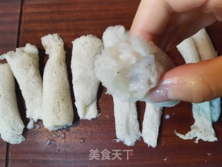 竹荪虾滑煲的做法步调：17