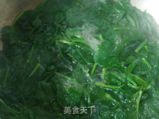 脚工菠菜里的做法步调：2