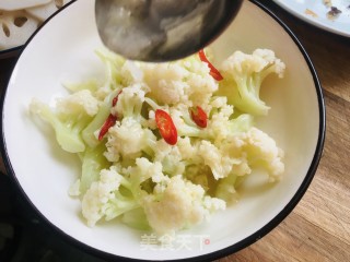 凉拌有机菜花的做法步调：5