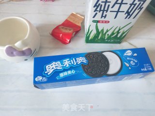 奥利奥奶茶的做法步调：1