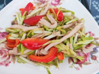 蒜黄炒海陈菇的做法步调：9