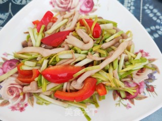 蒜黄炒海陈菇的做法步调：10