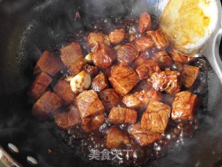 芋头炖牛肉的做法步调：5