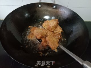 喷鼻酥排骨的做法步调：9
