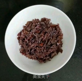 猪肉木耳酿苦瓜的做法步调：2
