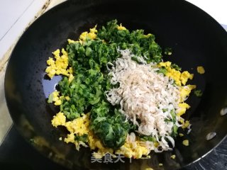 烫里青菜鸡蛋盒子的做法步调：6