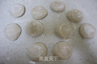 乌麦喷鼻菇青菜包子❗️一次收酵法的做法步调：11