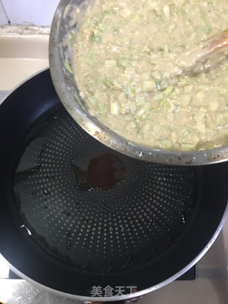 纯粮芹菜鸡蛋饼的做法步调：7