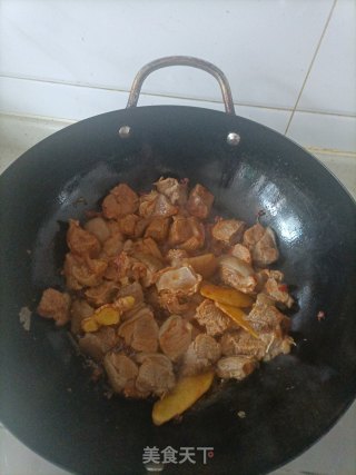 羊肉萝卜煲的做法步调：8