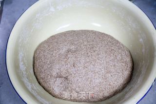 乌齐麦猪肉青菜包子的做法步调：8