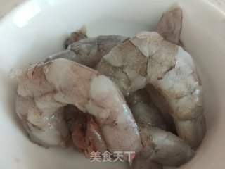 猪肉韭菜三陈火饺的做法步调：2