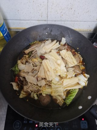 牛肉丸烩菜的做法步调：8