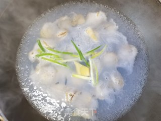 油泼扇贝肉的做法步调：6