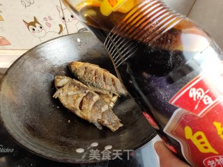 白烧鲫鱼的做法步调：14