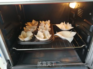 花菜泥虾仁金盏的做法步调：14