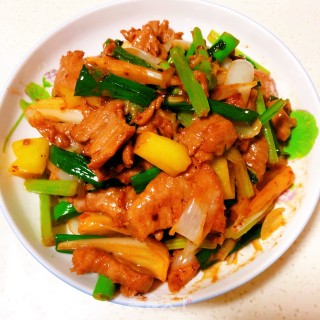 酸辣牛肉的做法步调：6