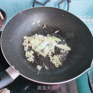 五花肉雪里蕻扣肉的做法步调：13