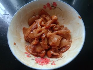 青椒炒鸡胸肉的做法步调：6