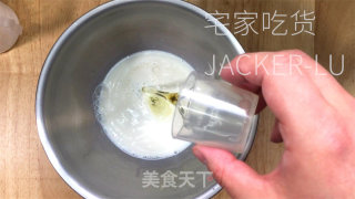 家常牛奶米糕，建造便利，浓浓的牛奶战年夜米喷鼻气鼓鼓，进口苦涩硬糯。的做法步调：1