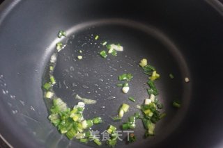 浑炒莴笋丝的做法步调：3