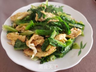油麦菜炒鸡蛋的做法步调：4