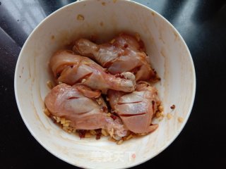 浑蒸花椒鸡腿的做法步调：6