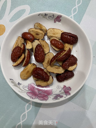 姜枣茶的做法步调：2