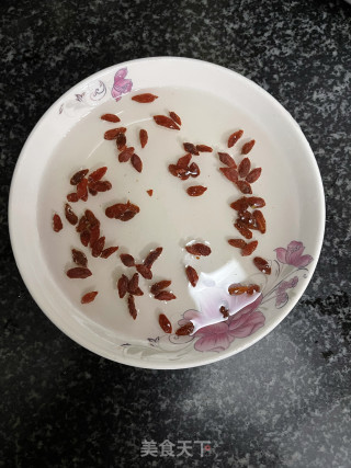 姜枣茶的做法步调：3