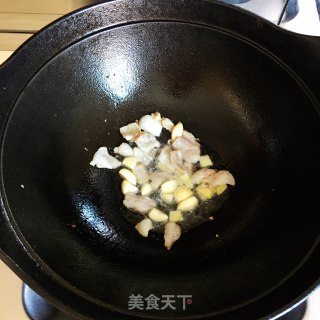 小炒黄瓜条的做法步调：3
