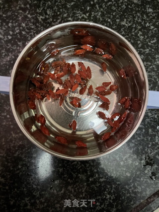 当回白枣茶的做法步调：2