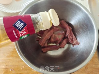 超‘硬’的大年夜饭-牛肉小酥肉的做法步调：2