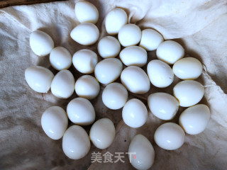 皋比鹌鹑蛋的做法步调：4