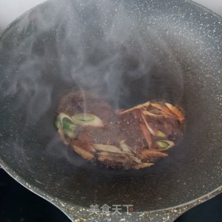 云豆对虾焖里的做法步调：5