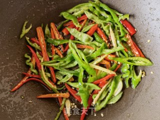 荷叶饼夹肉丝的做法步伐
：13
