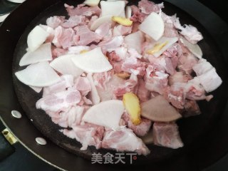 滋补羊肉汤的做法步调：2