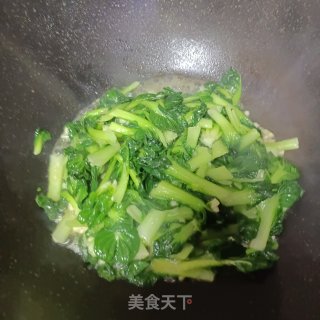 素炒黑塌菜的做法步调：6