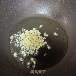 素炒黑塌菜的做法步调：3