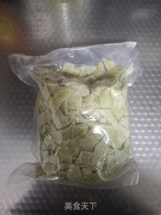 天津锅巴菜的做法步调：1