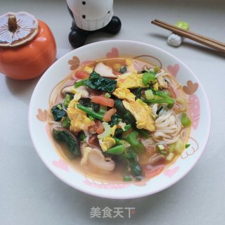 喷鼻香
菇、菠菜汤里的做法步伐
：12