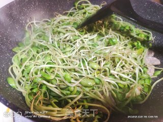 肥肉丝炒乌芽菜的做法步调：5