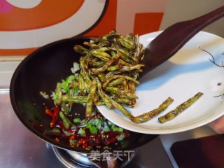 干煸豆角的做法步伐
：13
