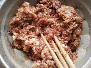一次一个不敷的梅干菜烧饼的做法步调：6