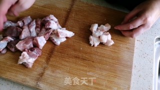 典范川味担担里，吃一次便历历在目的滋味的做法步调：1
