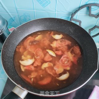 喷鼻香
菇、菠菜汤里的做法步伐
：7