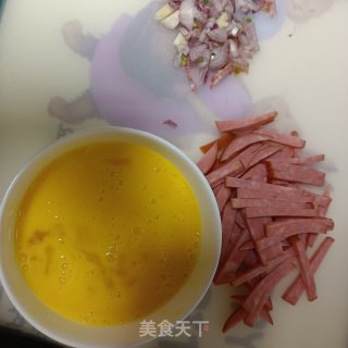 炒里的做法步调：2