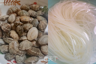 快脚必备菜单‖花甲米线的做法步调：1