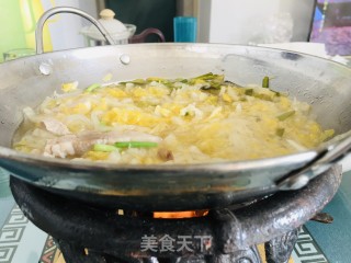 锅仔酸菜利剑肉的做法步调：9