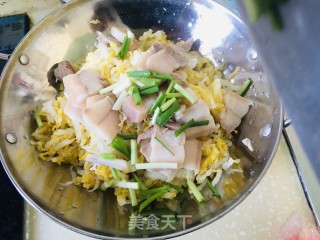 锅仔酸菜利剑肉的做法步调：5